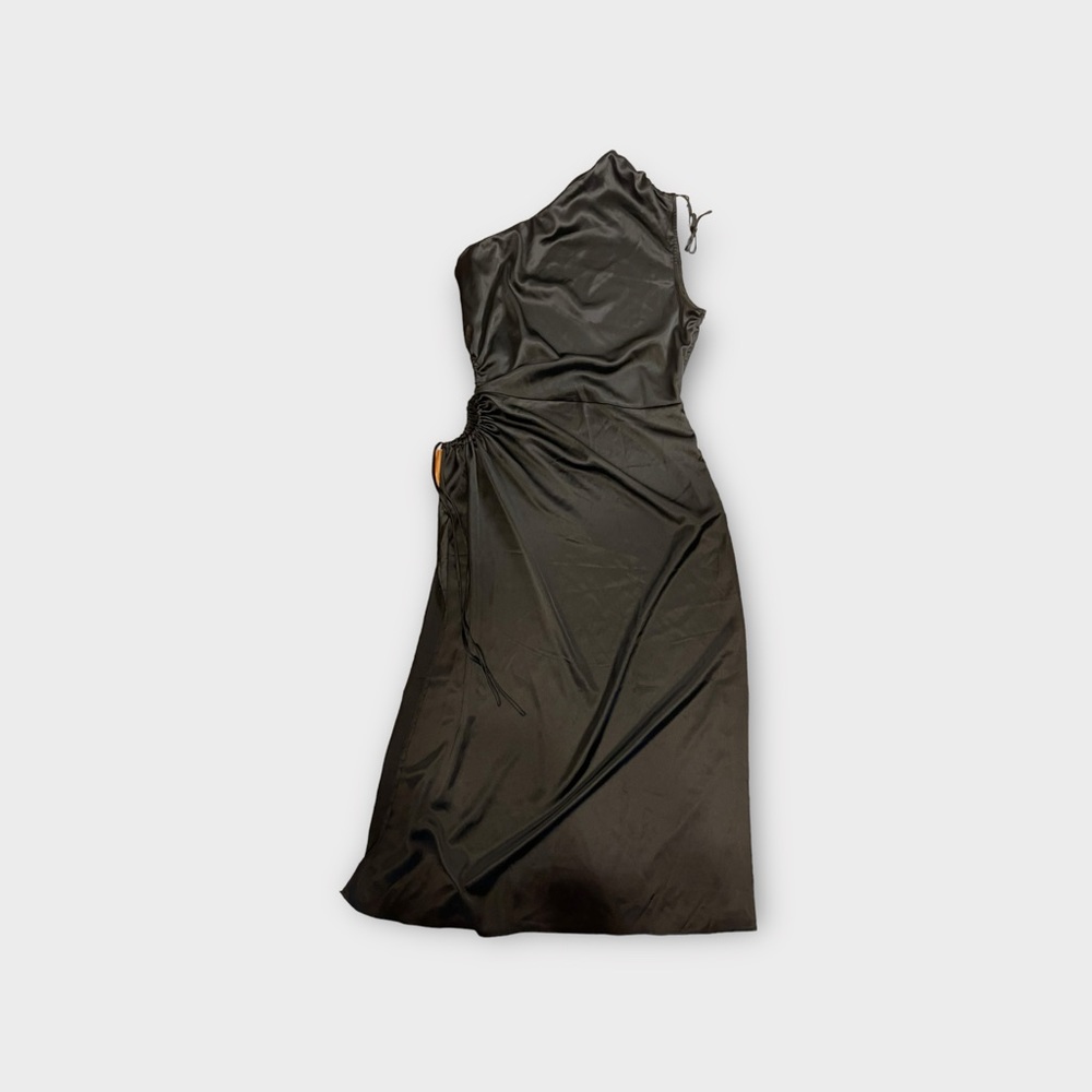 Pretty Garden One Shoulder Cut Off High Split Black Satin Dress - Picture 11 of 11